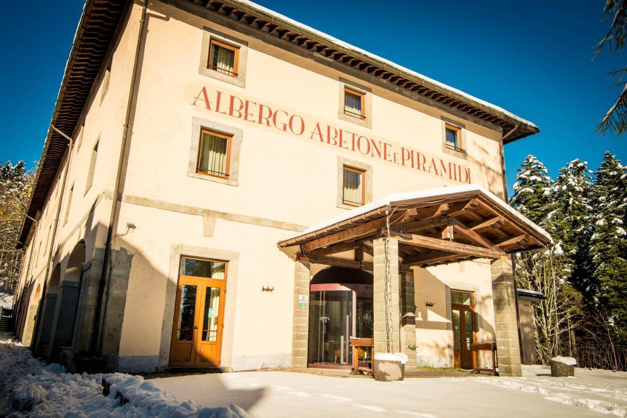 Abetone E Piramidi Resort Exterior foto